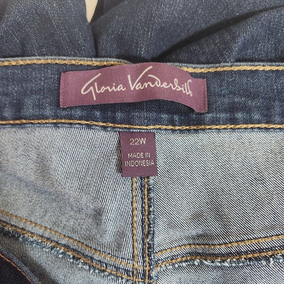 Gloria Vanderbilt Amanda Jean Plus Size 22W Short Petite Tapered Leg Stretch NWT - Picture 9 of 16